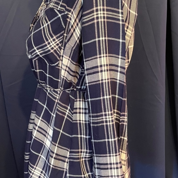 Maternity flannel by Motherhood - Picture 3 of 5